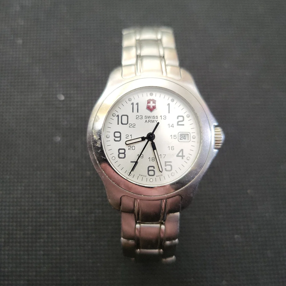 Swiss Army Victorinox Stainless Stl Water Resistant 100m Men's 10652 Wat…